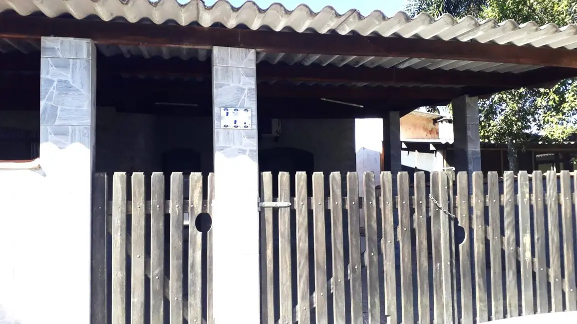 Foto 8 de Casa com 3 quartos à venda, 250m2 em Ilha Comprida - SP