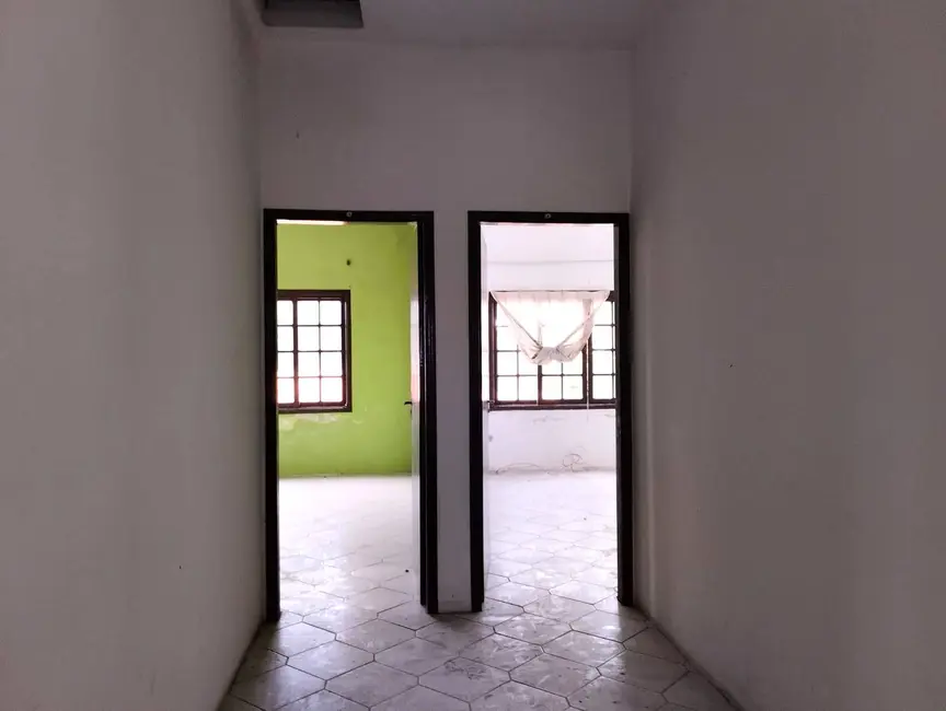 Foto 2 de Sobrado com 8 quartos à venda, 250m2 em Iguape - SP