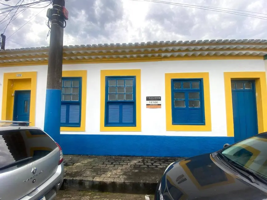 Pousada com 12 quartos à venda, 418m2 em Centro, Iguape - SP - imagem 1 Foto 1 de Pousada com 12 quartos à venda, 418m2 em Centro, Iguape - SP