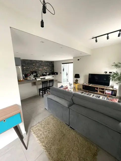 Foto 6 de Casa com 3 quartos à venda e para alugar em Iguape - SP