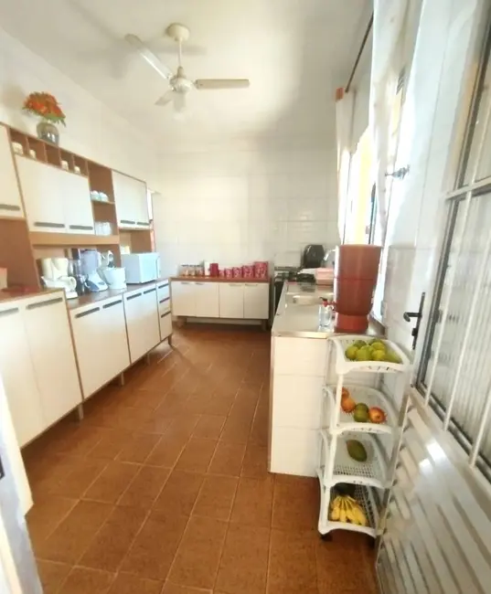 Casa com 3 quartos à venda, 400m2 em Iguape - SP - imagem 5 Foto 5 de Casa com 3 quartos à venda, 400m2 em Iguape - SP