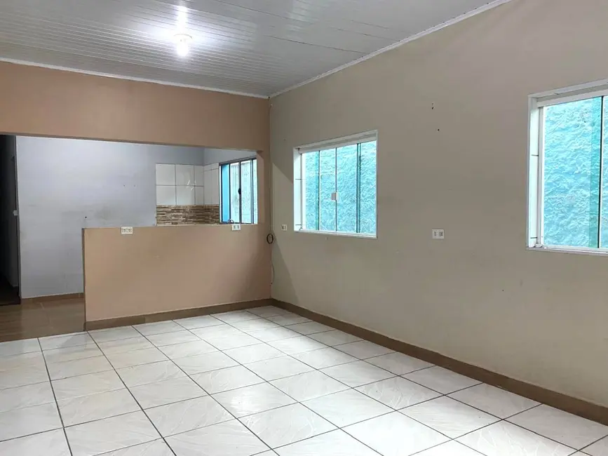 Foto 2 de Casa com 2 quartos para alugar em Iguape - SP