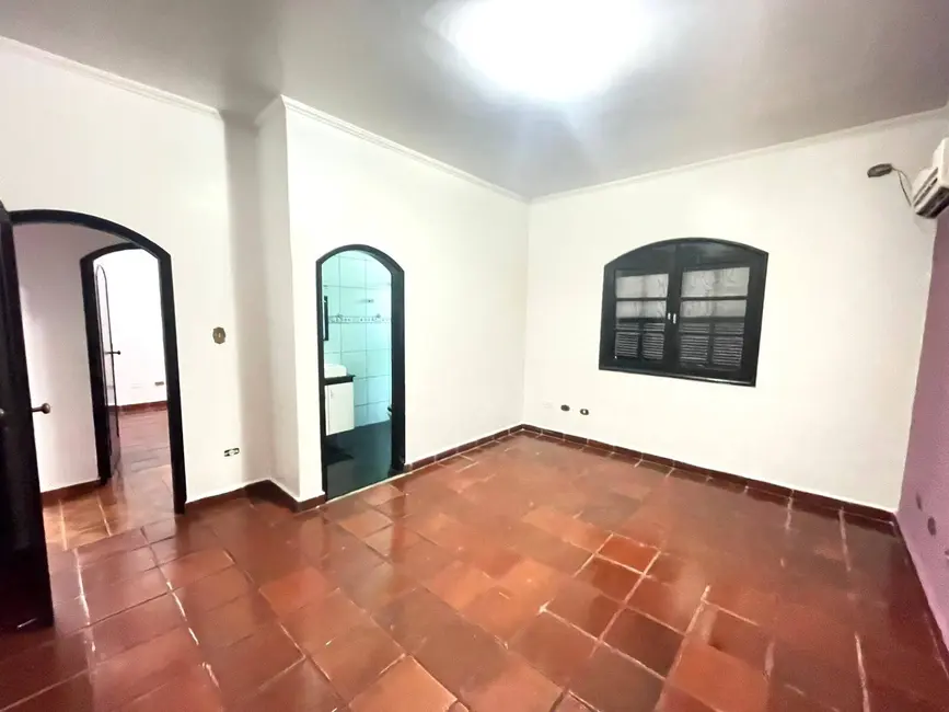 Foto 8 de Casa com 5 quartos para alugar em Iguape - SP
