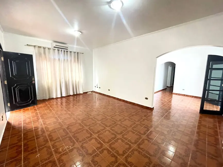 Foto 7 de Casa com 5 quartos para alugar em Iguape - SP