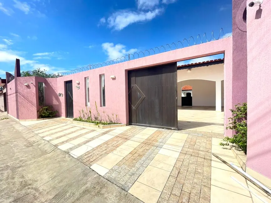 Foto 1 de Casa com 5 quartos para alugar em Iguape - SP
