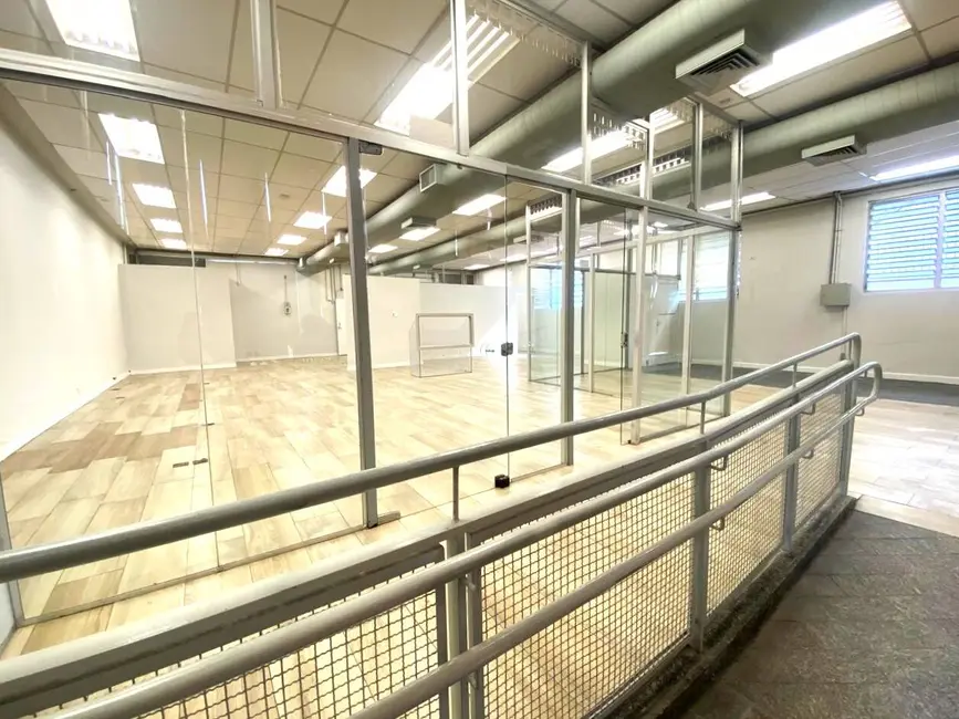 Foto 3 de Sala Comercial à venda e para alugar, 651m2 em Centro, Iguape - SP