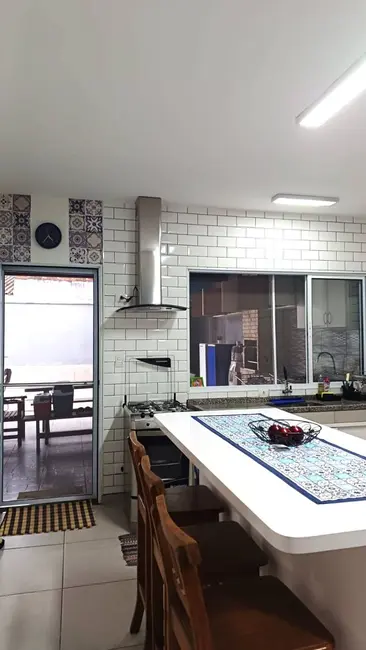 Casa com 2 quartos à venda, 250m2 em Iguape - SP - imagem 7 Foto 7 de Casa com 2 quartos à venda, 250m2 em Iguape - SP