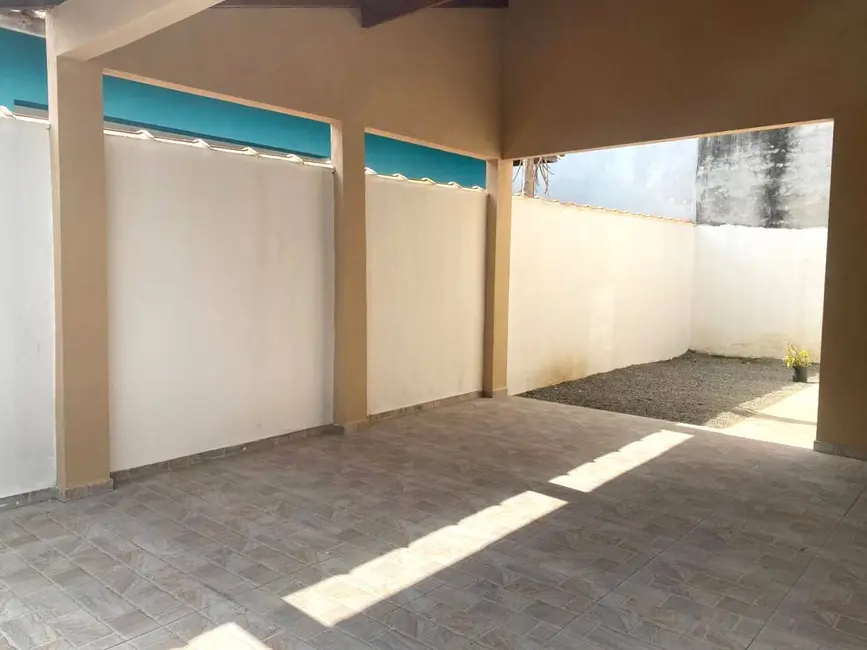 Casa com 2 quartos à venda, 141m2 em Iguape - SP - imagem 3 Foto 3 de Casa com 2 quartos à venda, 141m2 em Iguape - SP