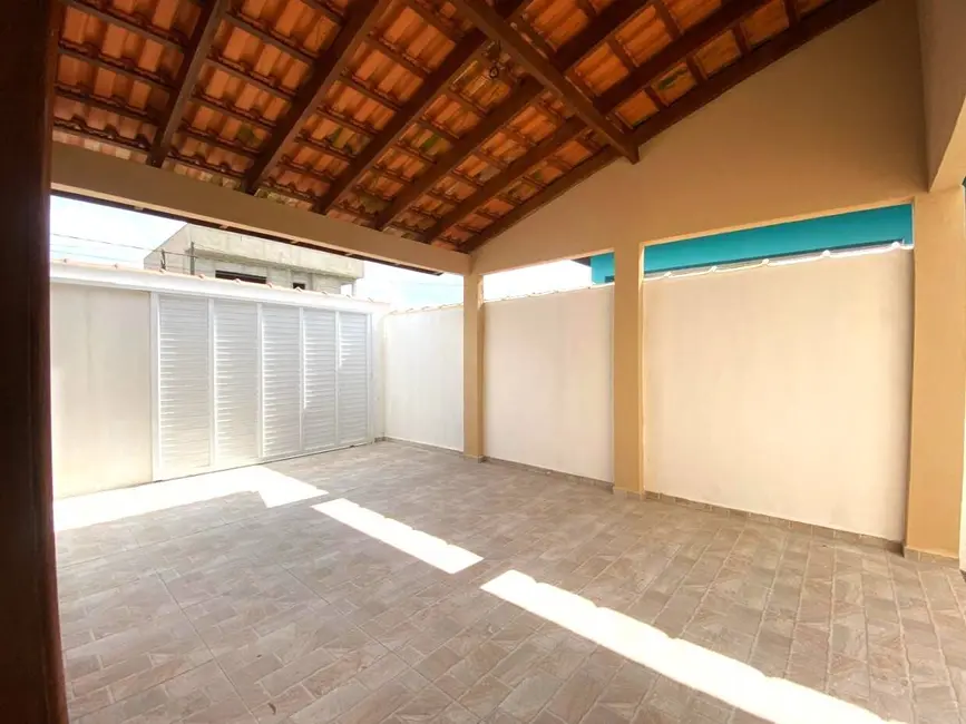 Casa com 2 quartos à venda, 141m2 em Iguape - SP - imagem 2 Foto 2 de Casa com 2 quartos à venda, 141m2 em Iguape - SP