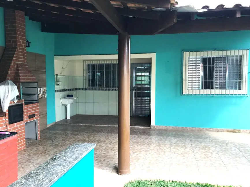Foto 15 de Casa com 3 quartos à venda, 250m2 em Ilha Comprida - SP