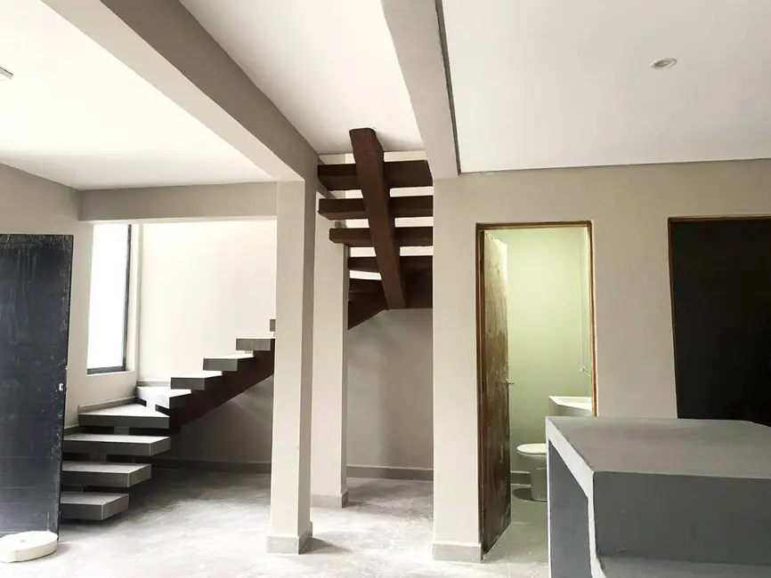 Casa à venda e para alugar em Iguape - SP - imagem 2 Foto 2 de Casa à venda e para alugar em Iguape - SP