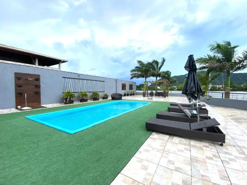 Foto 1 de Casa com 4 quartos à venda e para alugar, 1200m2 em Rócio, Iguape - SP