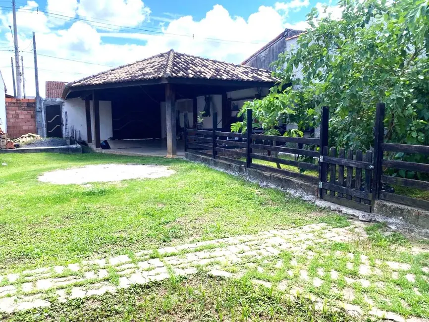 Foto 3 de Terreno / Lote à venda, 250m2 em Iguape - SP