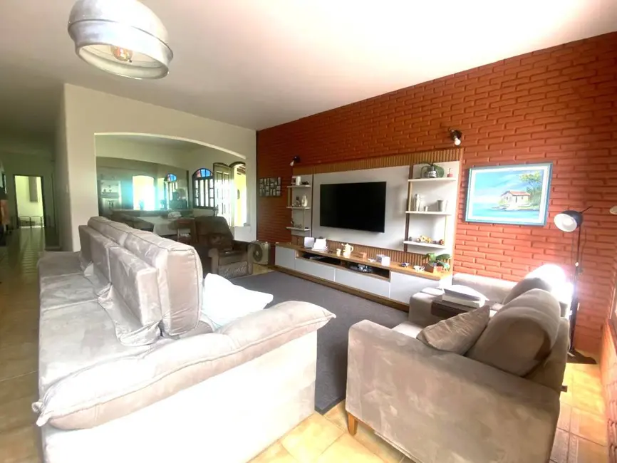 Foto 4 de Casa com 5 quartos à venda, 480m2 em Iguape - SP