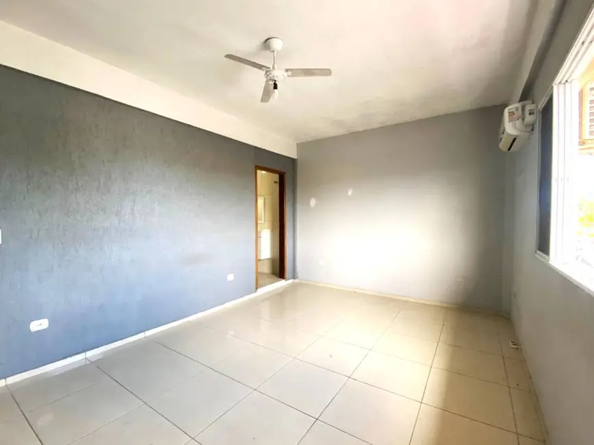 Foto 8 de Apartamento com 2 quartos para alugar em Iguape - SP