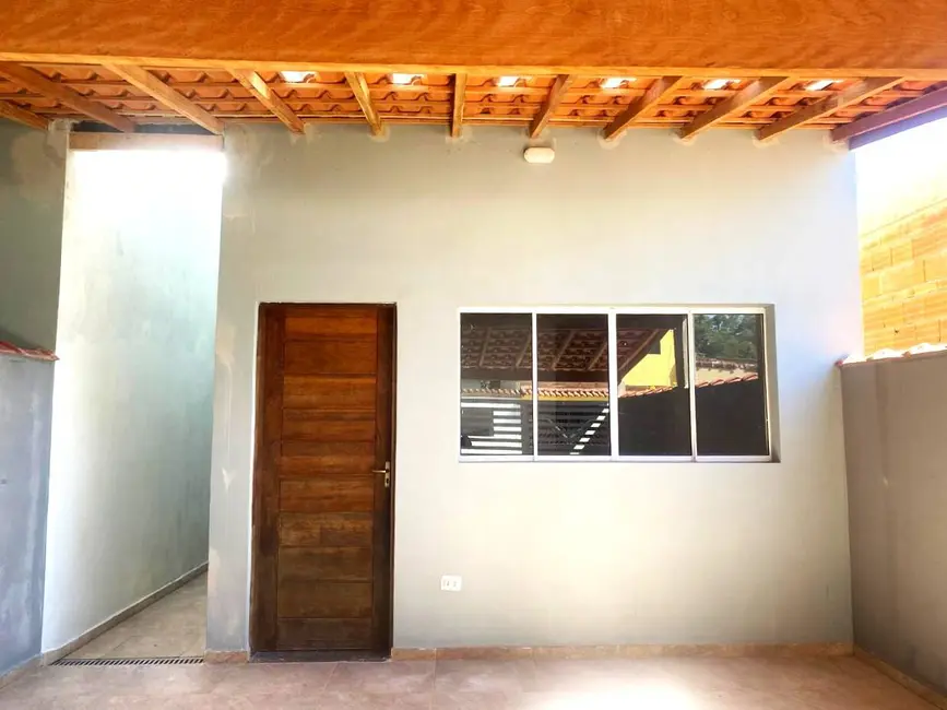 Foto 2 de Casa com 2 quartos à venda, 125m2 em Iguape - SP