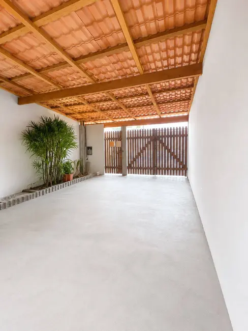 Casa com 2 quartos à venda, 125m2 em Iguape - SP - imagem 3 Foto 3 de Casa com 2 quartos à venda, 125m2 em Iguape - SP