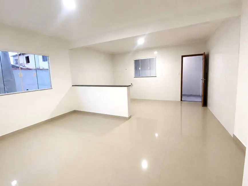 Casa com 2 quartos à venda em Iguape - SP - imagem 3 Foto 3 de Casa com 2 quartos à venda em Iguape - SP