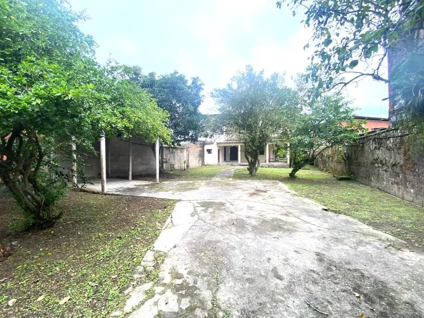 Casa com 4 quartos à venda e para alugar, 645m2 em Iguape - SP - imagem 3 Foto 3 de Casa com 4 quartos à venda e para alugar, 645m2 em Iguape - SP