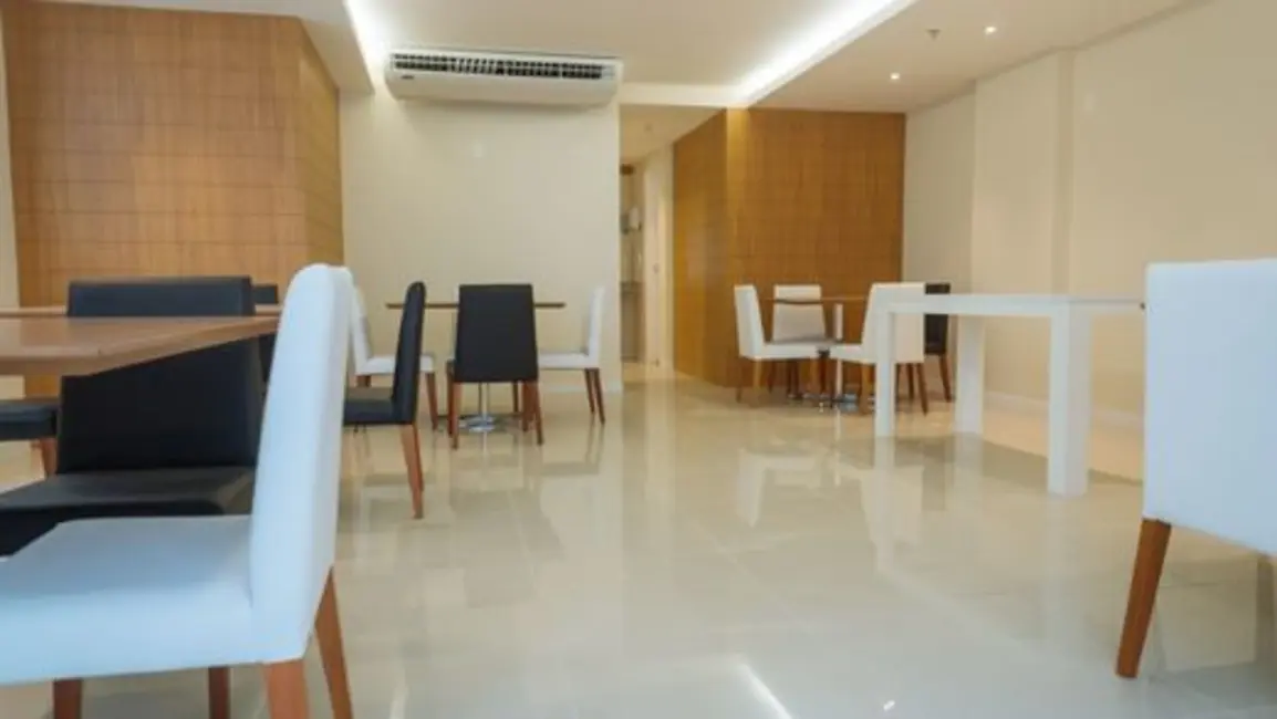 Apartamento com 2 quartos à venda, 67m2 em Rio De Janeiro - RJ - imagem 7 Foto 7 de Apartamento com 2 quartos à venda, 67m2 em Rio De Janeiro - RJ