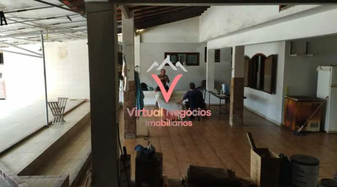 Foto 6 de Casa com 7 quartos à venda, 500m2 em Saquarema - RJ