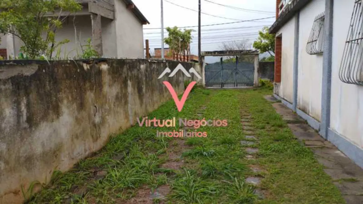 Foto 6 de Casa com 4 quartos à venda, 230m2 em Saquarema - RJ