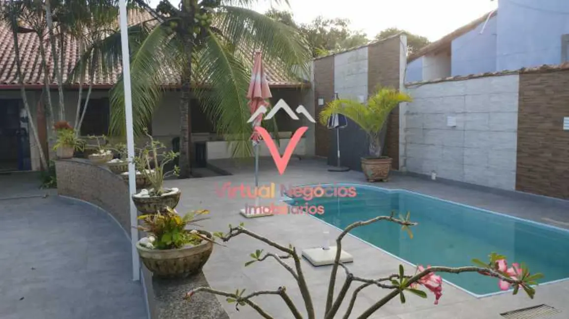 Foto 8 de Casa com 3 quartos à venda, 230m2 em Saquarema - RJ