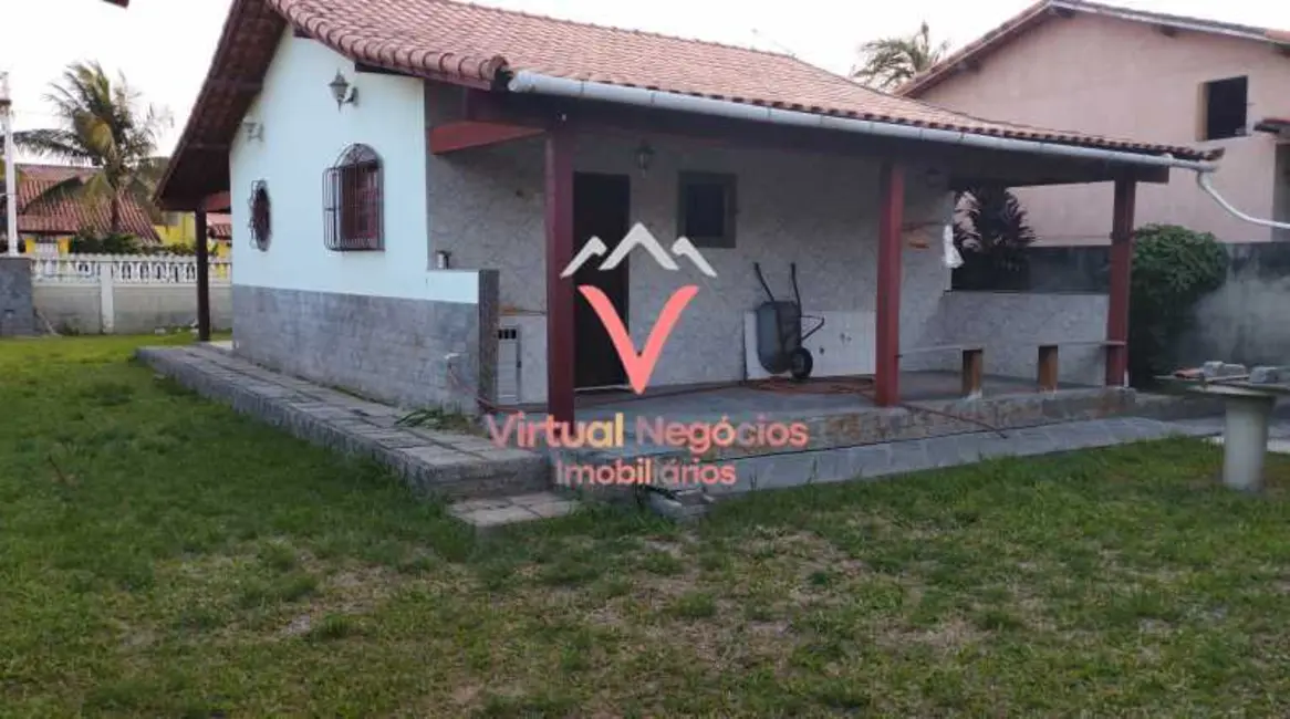 Foto 4 de Casa com 2 quartos à venda, 120m2 em Saquarema - RJ