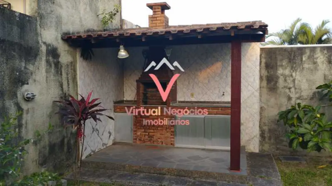 Foto 6 de Casa com 2 quartos à venda, 120m2 em Saquarema - RJ