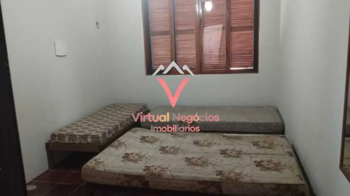 Foto 7 de Casa com 6 quartos à venda, 260m2 em Saquarema - RJ