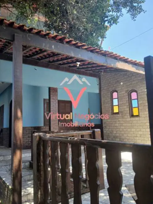 Foto 2 de Casa com 7 quartos para alugar, 250m2 em Saquarema - RJ