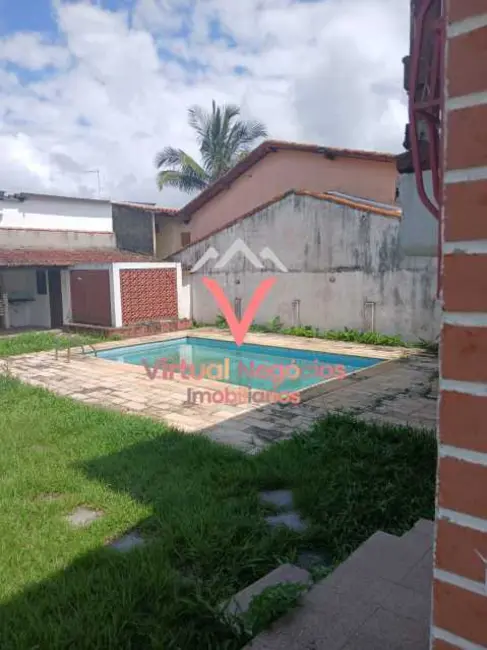 Foto 8 de Casa com 4 quartos à venda, 300m2 em Saquarema - RJ