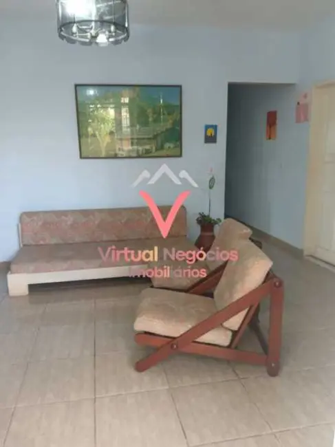 Foto 9 de Casa com 3 quartos à venda, 250m2 em Saquarema - RJ