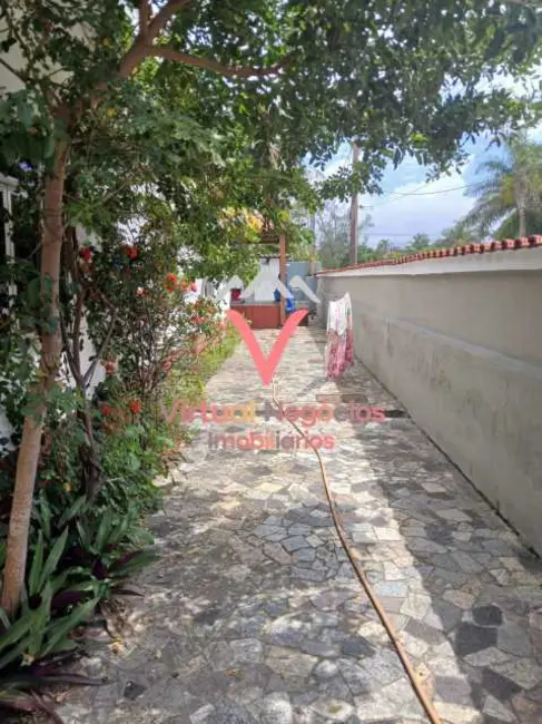 Foto 5 de Casa com 3 quartos à venda, 250m2 em Saquarema - RJ