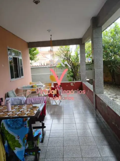 Foto 4 de Casa com 3 quartos à venda, 250m2 em Saquarema - RJ