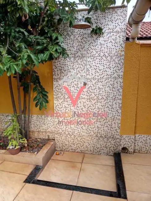 Foto 9 de Casa com 2 quartos à venda, 80m2 em Saquarema - RJ