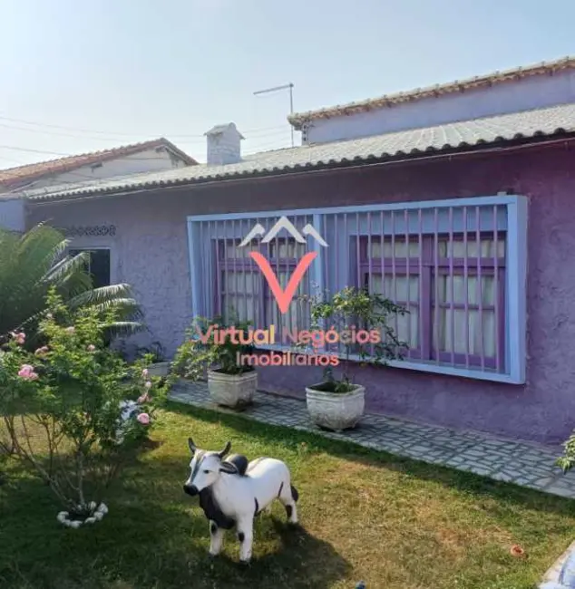 Foto 7 de Casa com 5 quartos à venda, 210m2 em Saquarema - RJ