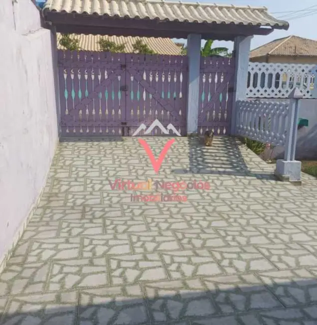 Foto 4 de Casa com 5 quartos à venda, 210m2 em Saquarema - RJ