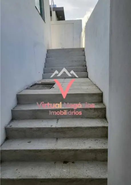 Casa de Condomínio com 2 quartos à venda, 90m2 em Saquarema - RJ - imagem 2 Foto 2 de Casa de Condomínio com 2 quartos à venda, 90m2 em Saquarema - RJ