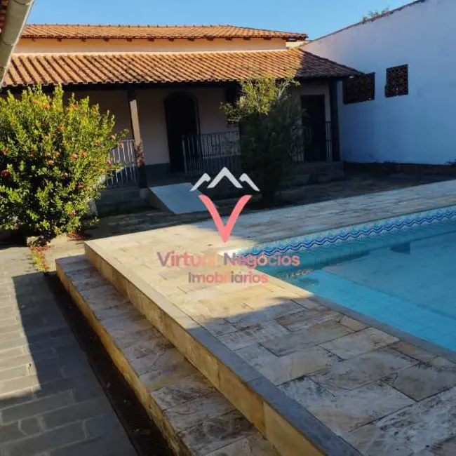 Foto 1 de Casa com 3 quartos à venda, 160m2 em Saquarema - RJ
