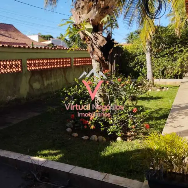 Foto 2 de Casa com 3 quartos à venda, 160m2 em Saquarema - RJ