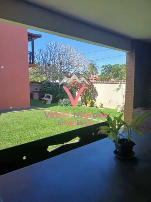 Foto 7 de Casa com 5 quartos à venda, 320m2 em Saquarema - RJ