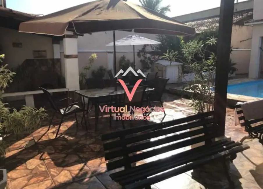 Casa com 4 quartos à venda, 180m2 em Saquarema - RJ - imagem 6 Foto 6 de Casa com 4 quartos à venda, 180m2 em Saquarema - RJ