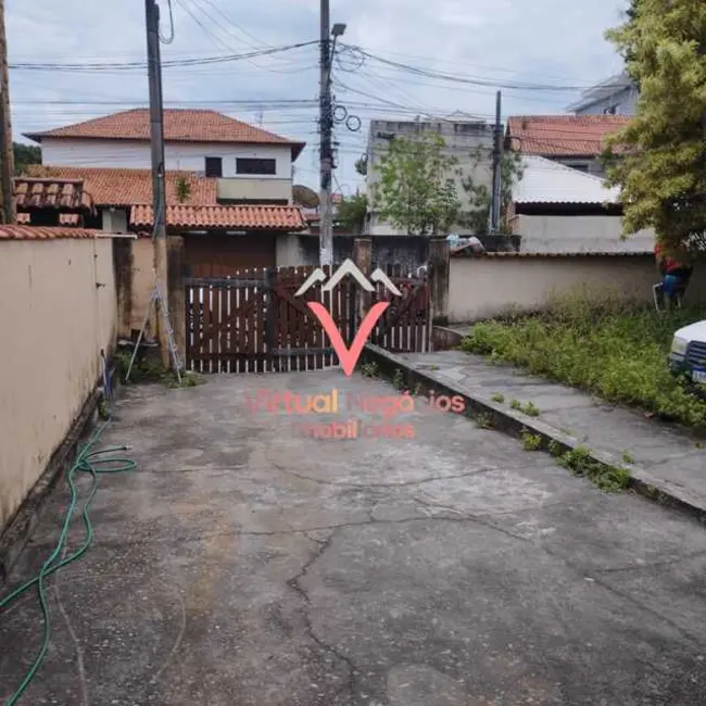 Foto 3 de Casa com 2 quartos à venda, 60m2 em Saquarema - RJ