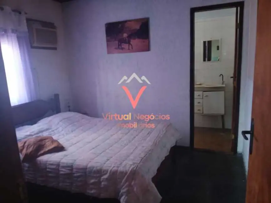 Foto 6 de Casa com 3 quartos à venda, 120m2 em Saquarema - RJ