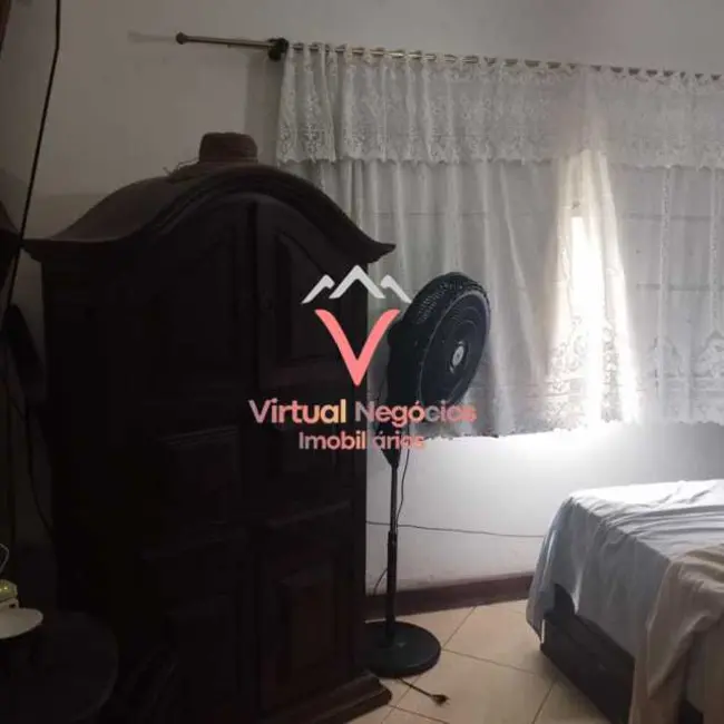 Casa com 5 quartos à venda, 200m2 em Saquarema - RJ - imagem 7 Foto 7 de Casa com 5 quartos à venda, 200m2 em Saquarema - RJ