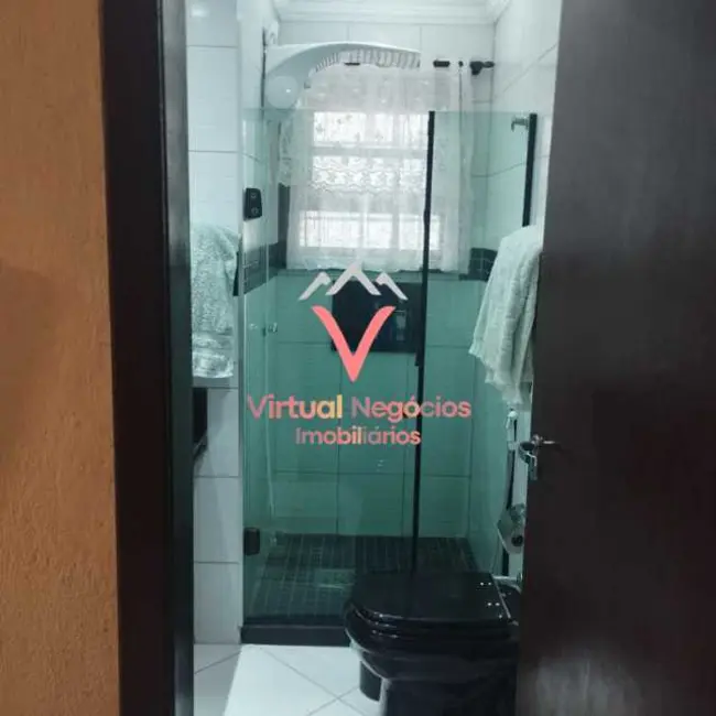 Casa com 5 quartos à venda, 200m2 em Saquarema - RJ - imagem 9 Foto 9 de Casa com 5 quartos à venda, 200m2 em Saquarema - RJ