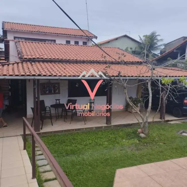 Casa com 5 quartos à venda, 200m2 em Saquarema - RJ - imagem 1 Foto 1 de Casa com 5 quartos à venda, 200m2 em Saquarema - RJ