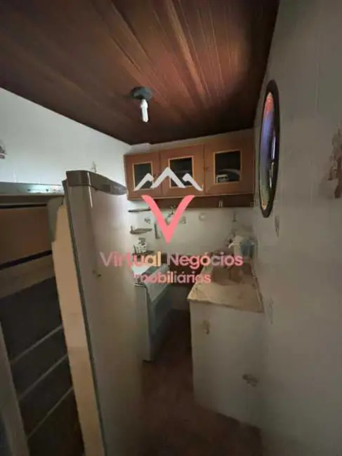 Casa com 5 quartos à venda, 180m2 em Saquarema - RJ - imagem 4 Foto 4 de Casa com 5 quartos à venda, 180m2 em Saquarema - RJ