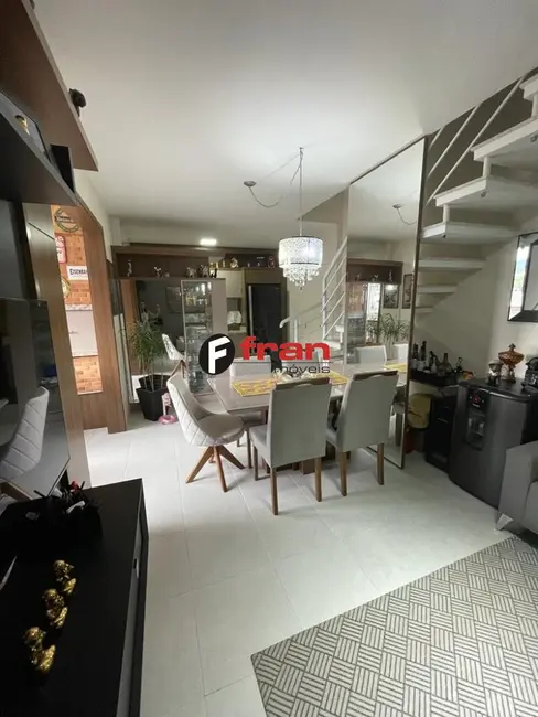 Apartamento com 3 quartos à venda, 121m2 em Córrego Grande, Florianopolis - SC - imagem 5 Foto 5 de Apartamento com 3 quartos à venda, 121m2 em Córrego Grande, Florianopolis - SC